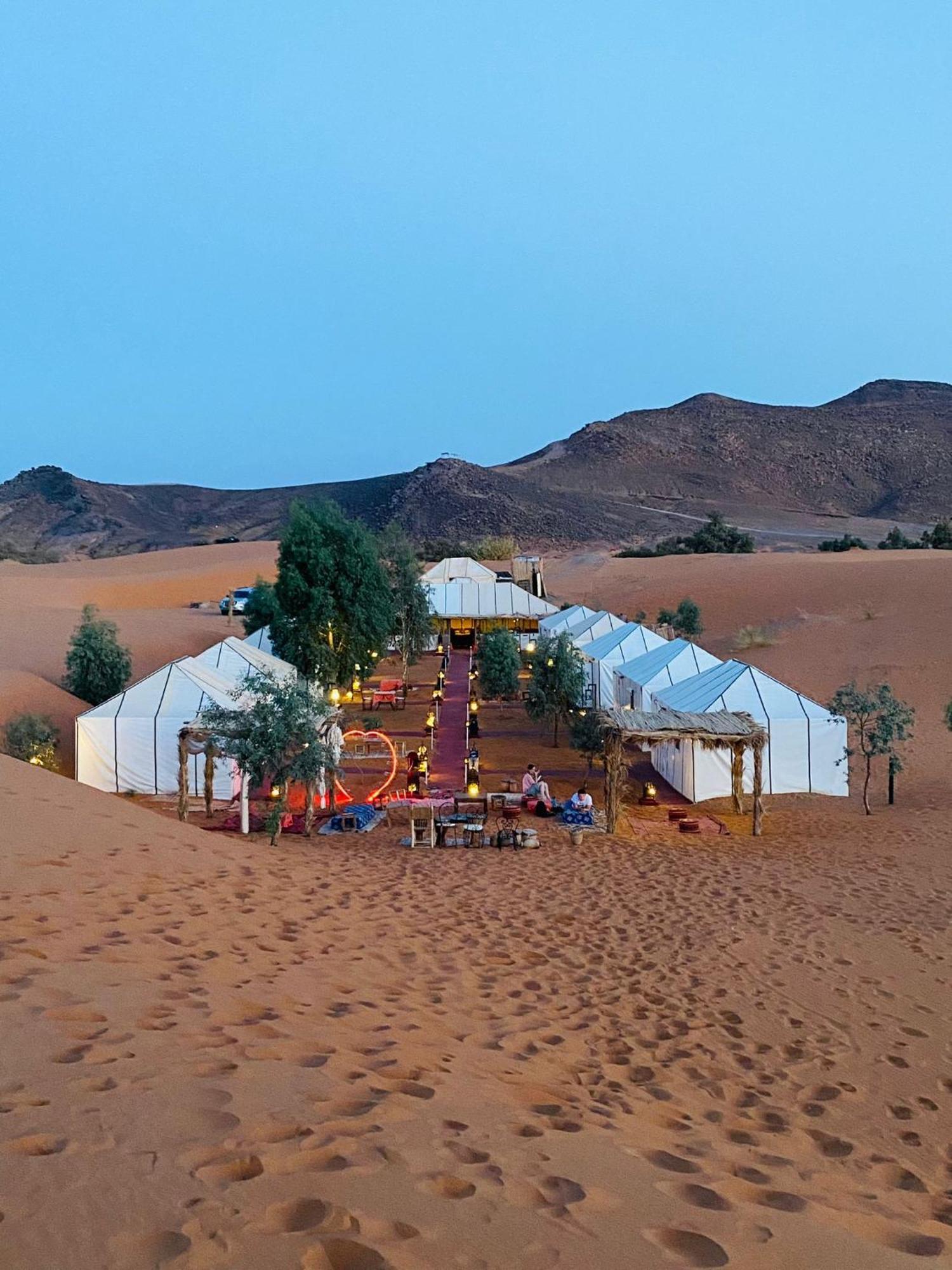 Erg Chebbi Khamlia Desert Camp Мерзуга Экстерьер фото